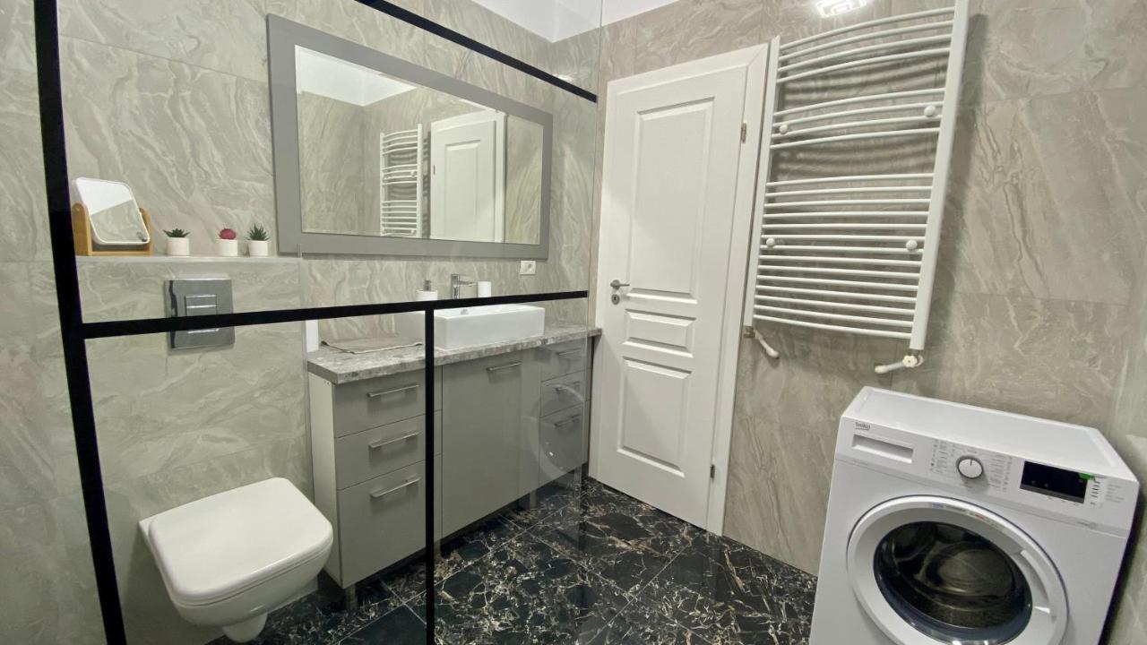 Seaview Deluxe Double Studio - Beachfront Resort Năvodari Buitenkant foto