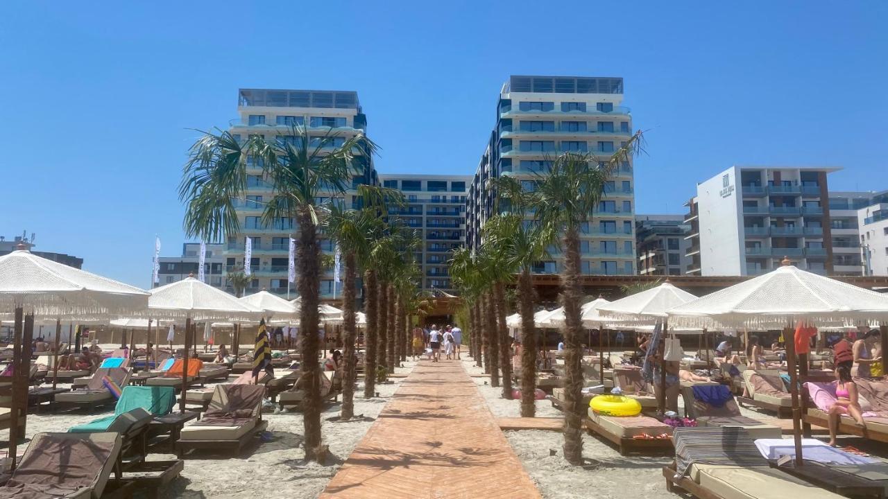 Seaview Deluxe Double Studio - Beachfront Resort Năvodari Buitenkant foto